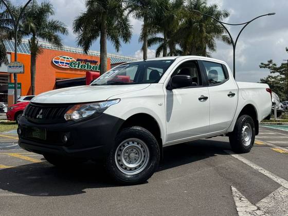 MITSUBISHI L200 TRITON 2.4 16V TURBO DIESEL SPORT GL CD 4P 4X4 MANUAL